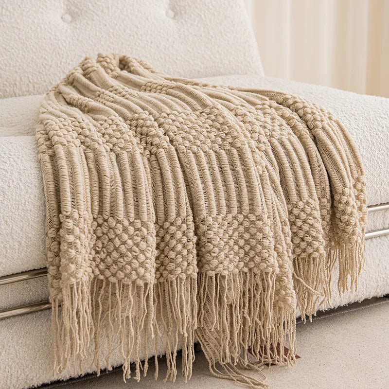 Chunky Knitted Throw Blanket with Tassels – Multiple Colors