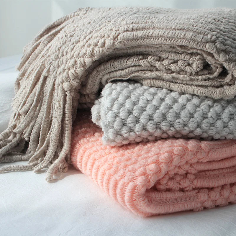 Chunky Knitted Throw Blanket with Tassels – Multiple Colors